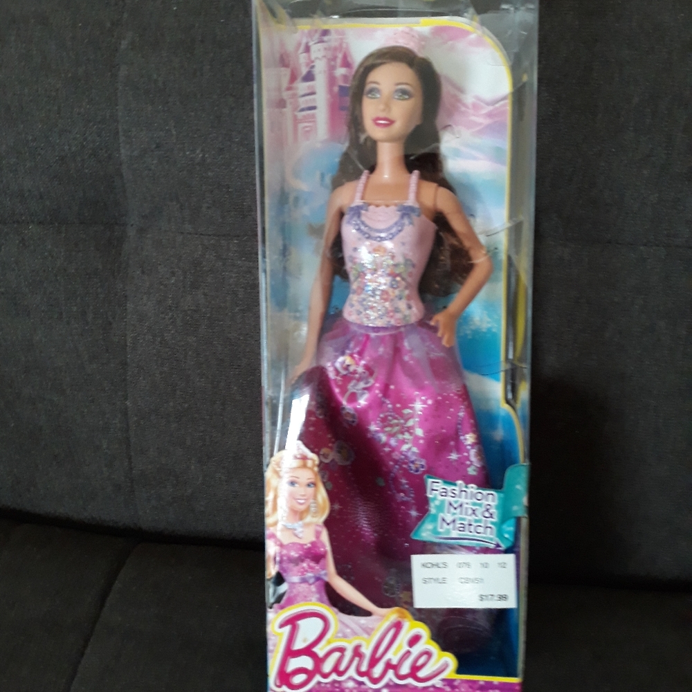 Barbie mix and match Theresa doll NIB